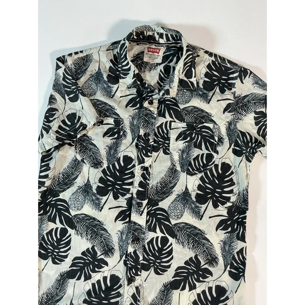 Levi's Men's Short Sleeve Tropical Palm & Pineapple Button Up Camp Shirt L